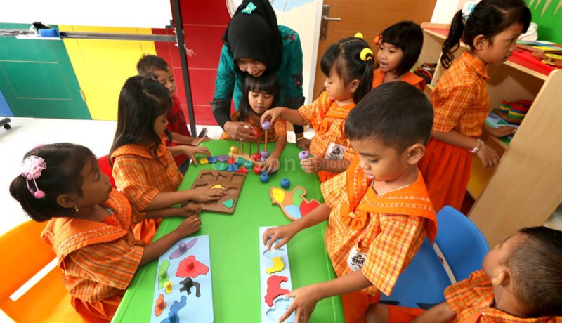 Jangan Asal Didik Anak Di Usia Emas 3 tahun! Ketahui Cara Tepatnya Disini ﻿